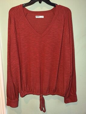 Sonoma Rust V-Neck Long Sleeve Knit Top with Tie Hem